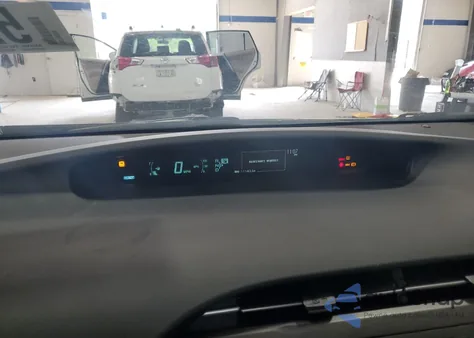 2013 Toyota Prius z USA, uszkodzony, nr VIN JTDKN3DU2D5557199